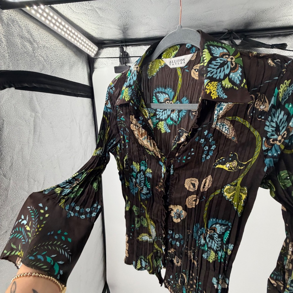 Allison Taylor Brown Floral Crinkle Blouse Teal Paisley Ruffle Bell Sleeve Top